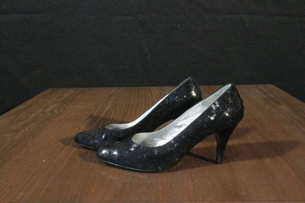 Andiamo Size 6.5B Black Sequin Shoes
